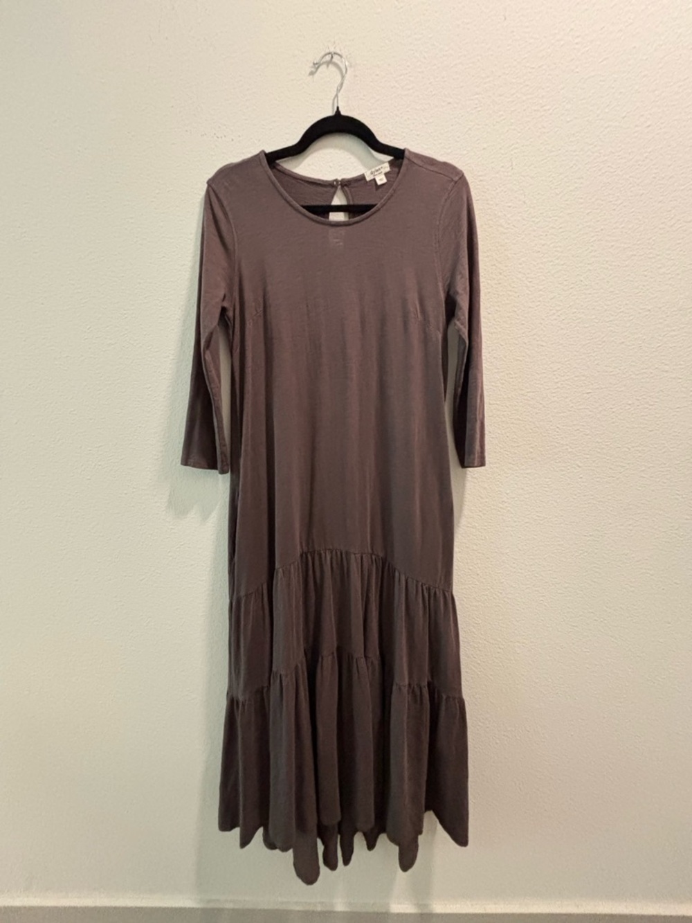 Dylan Women’s Brown Tiered Long Sleeve Dress, size XS